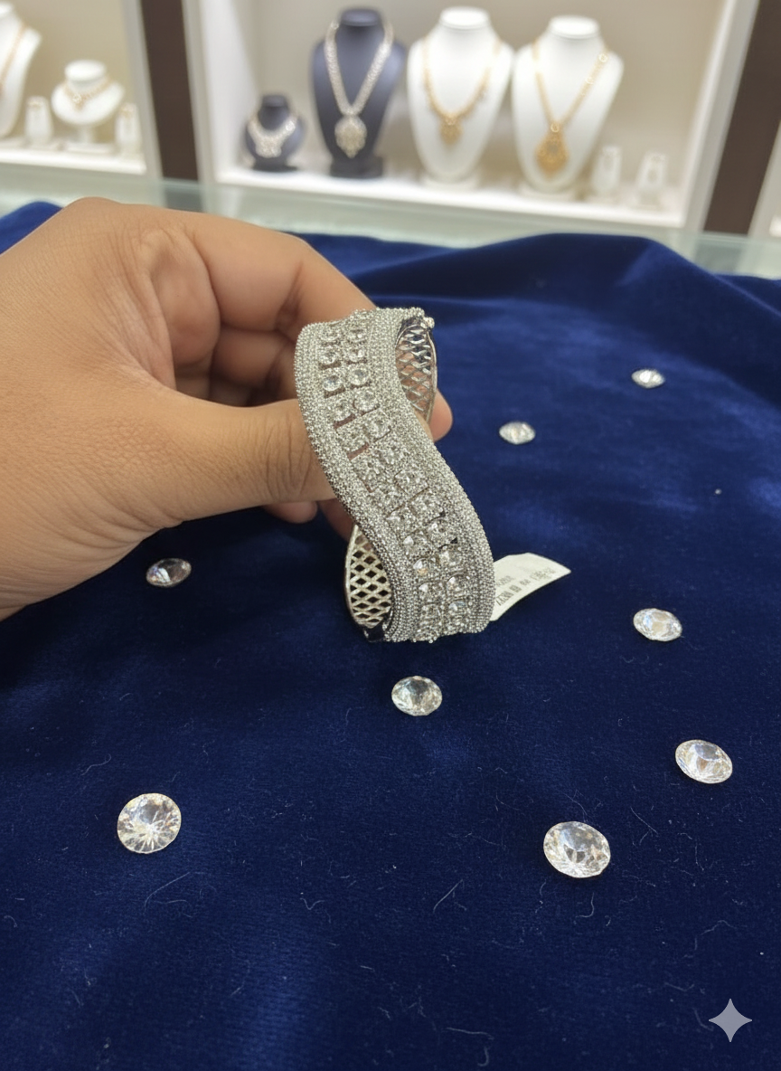 Bracelets fancy kada